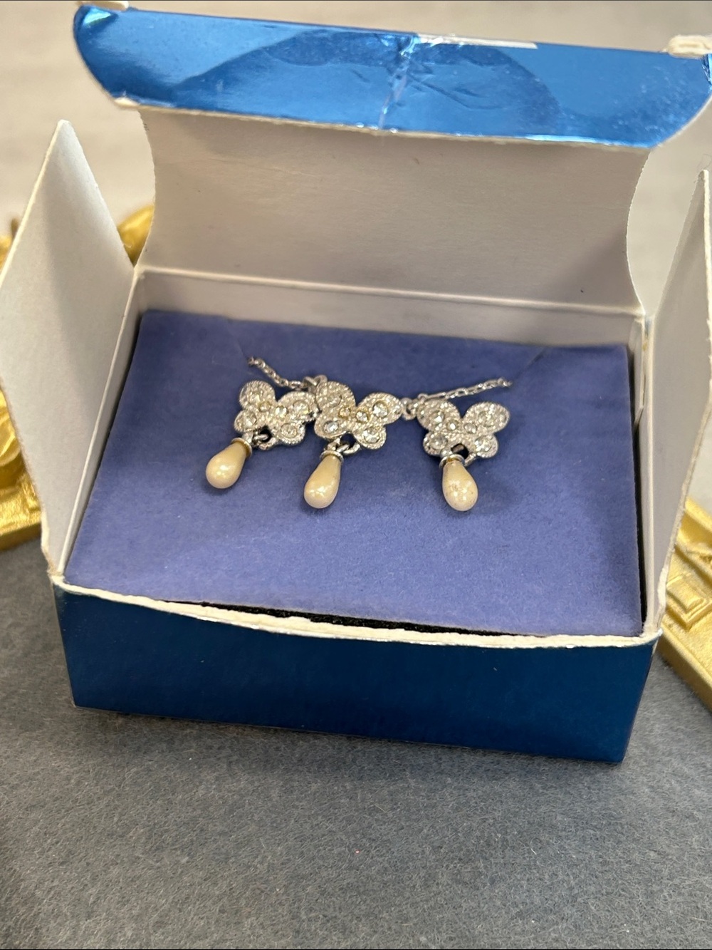 Vintage Avon Silver-Tone Floral Earrings with Cream Pearl Drops & Necklace set